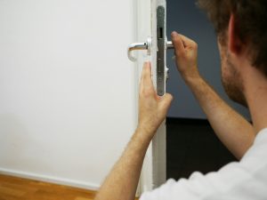 fixing-triple-lock-security-door